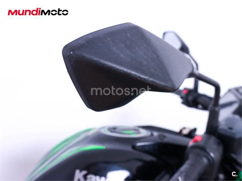 Kawasaki Z650 – Vista 17