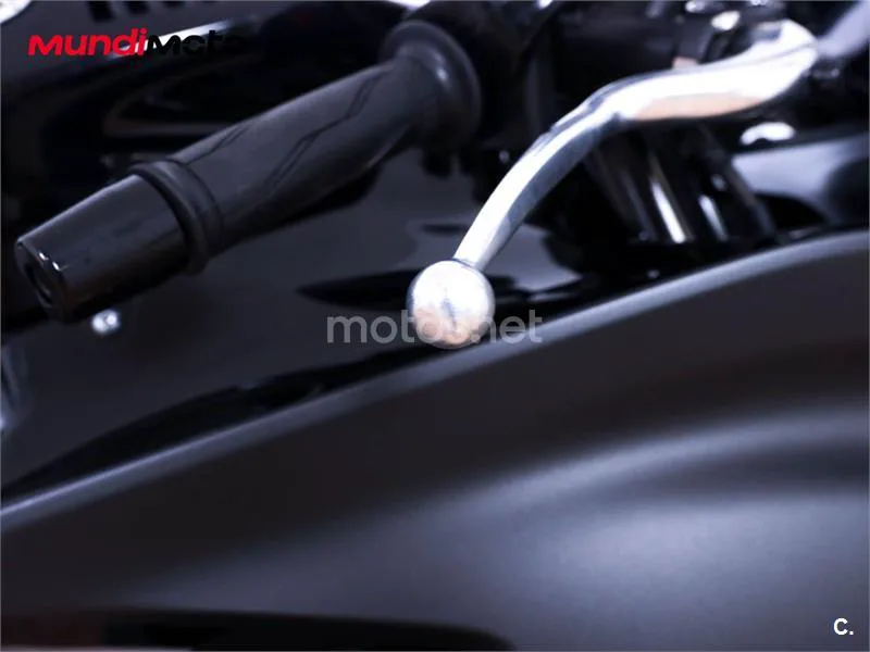 Yamaha R7 – Vista 15