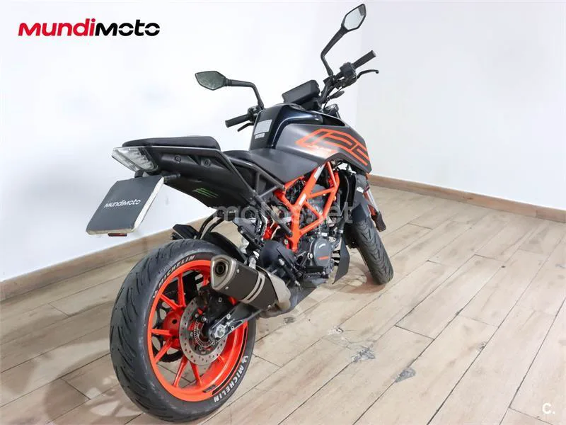 KTM 125 – Vista 3