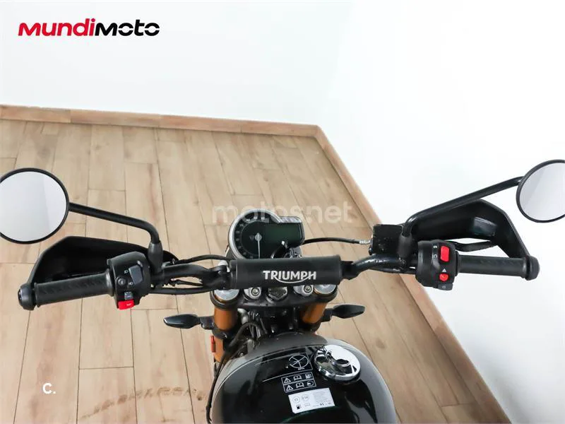 Triumph Scrambler 400 X – Vista 11