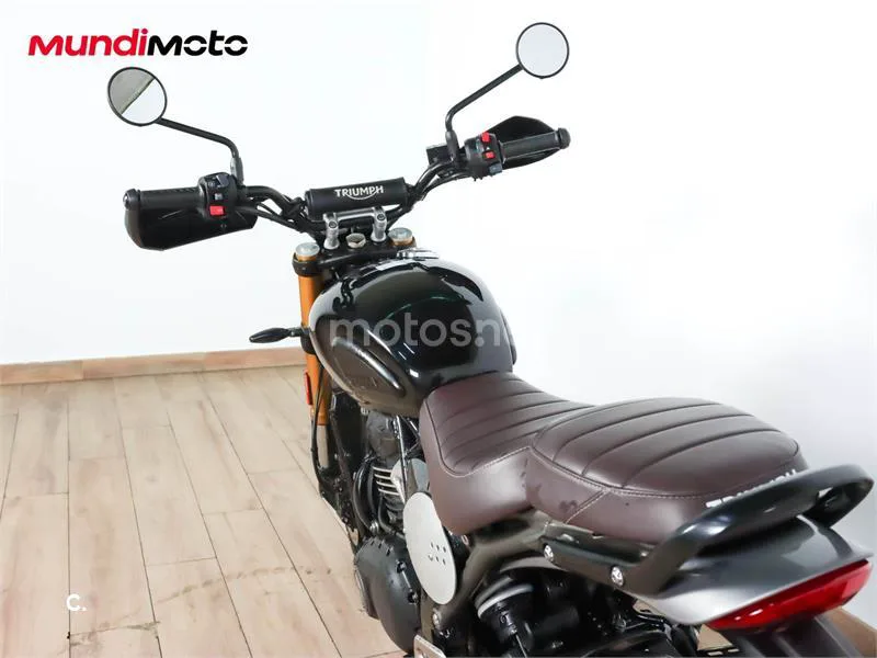 Triumph Scrambler 400 X – Vista 9