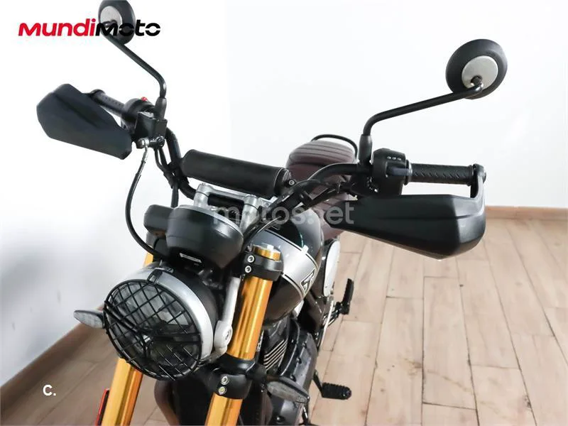 Triumph Scrambler 400 X – Vista 10