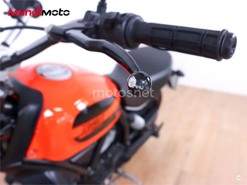 Ducati Scrambler – Vista 20