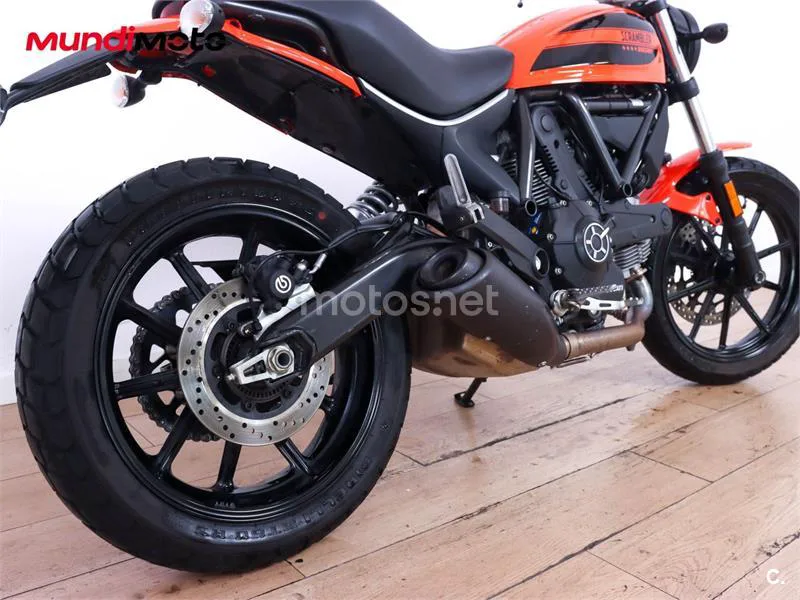 Ducati Scrambler – Vista 4