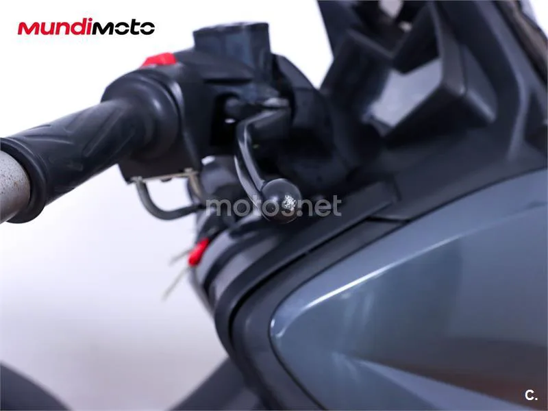 Yamaha TMAX 530 – Vista 24