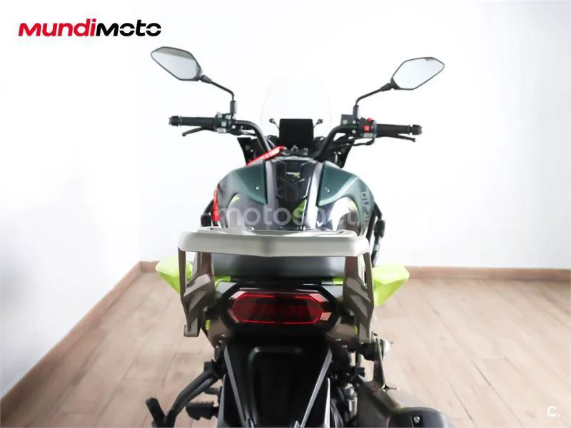 Benelli TRK 702 – Vista 4