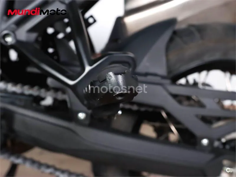 Benelli TRK 702 – Vista 32
