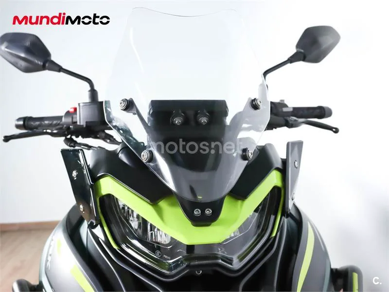 Benelli TRK 702 – Vista 5