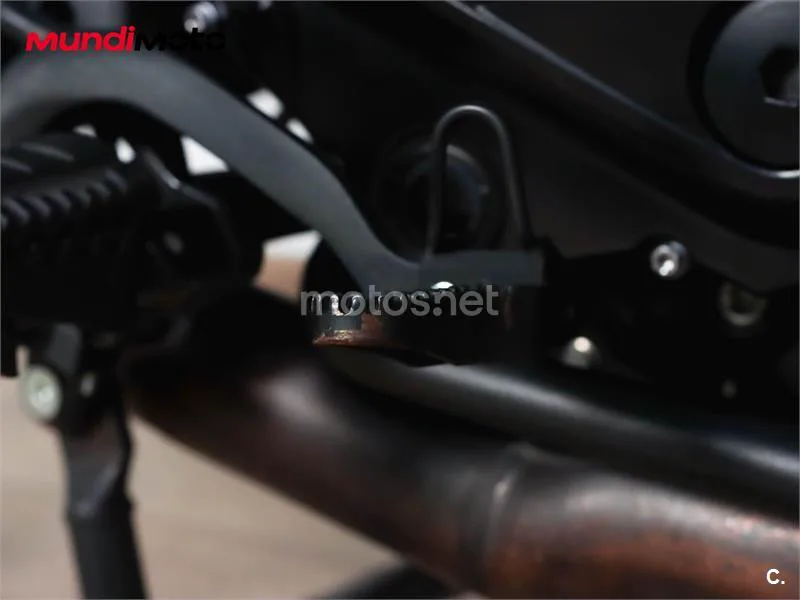 Benelli TRK 702 – Vista 41
