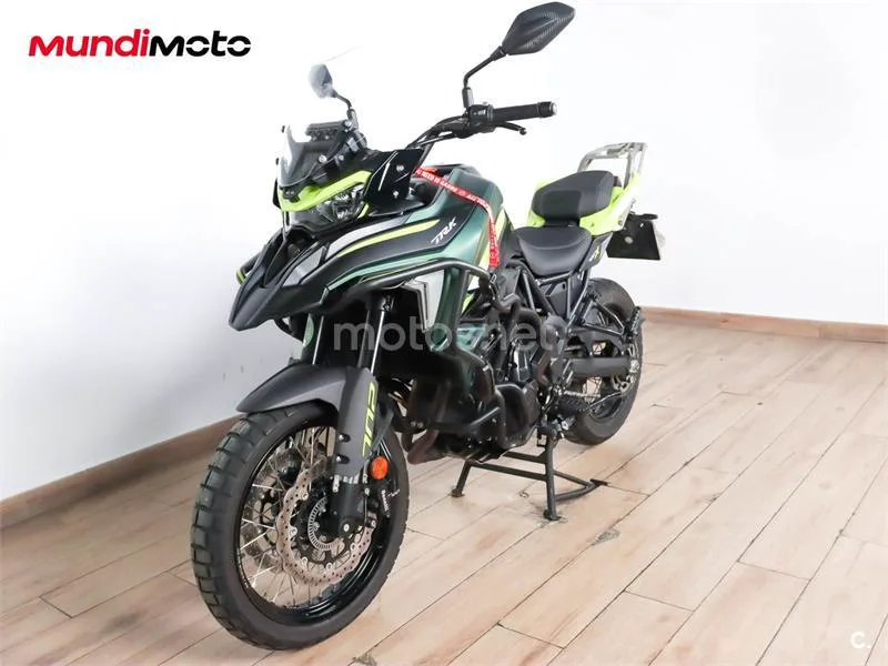 Benelli TRK 702 – Vista 7