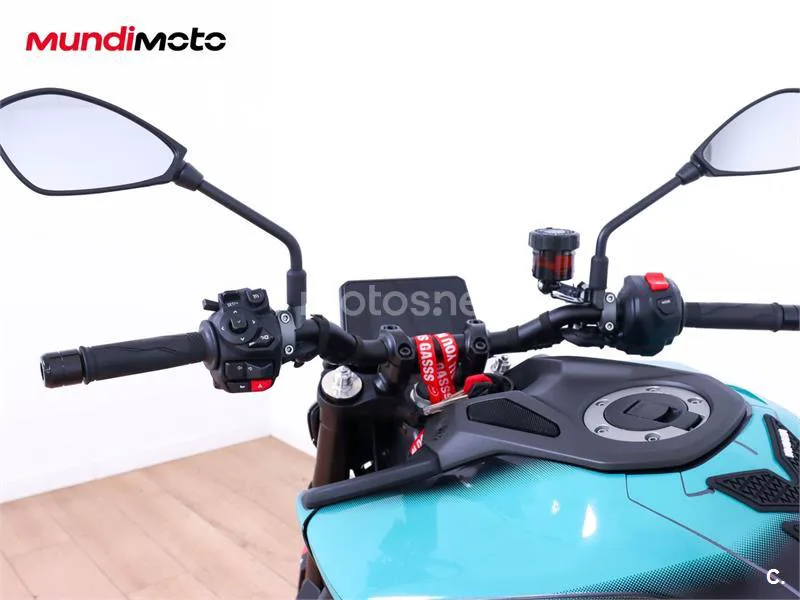 Yamaha MT-09 – Vista 11