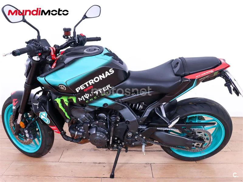 Yamaha MT-09 – Vista 6