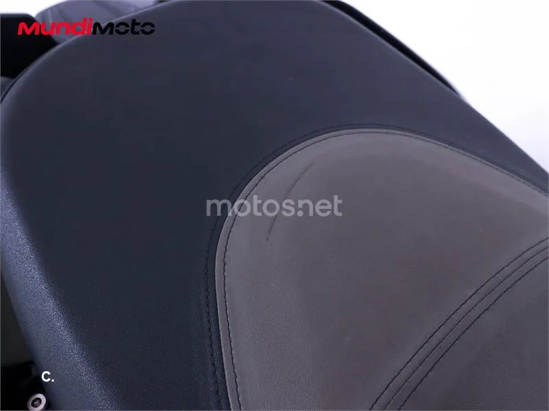 Kymco DTX 125 – Vista 27