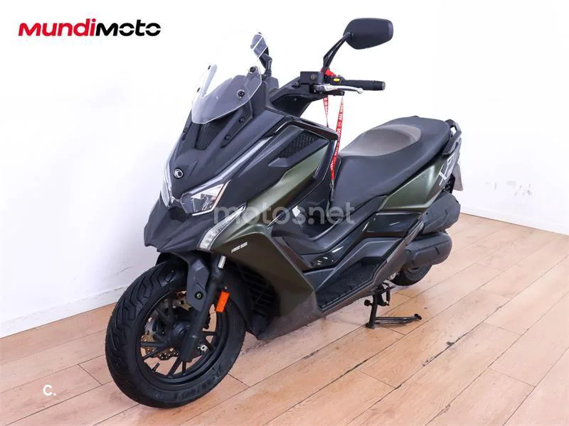 Kymco DTX 125 – Vista 7