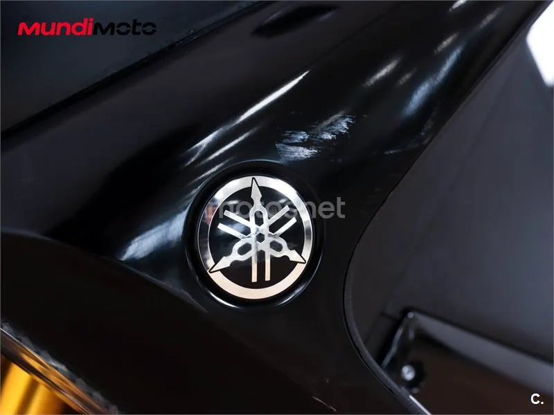 Yamaha TMAX 560 – Vista 23