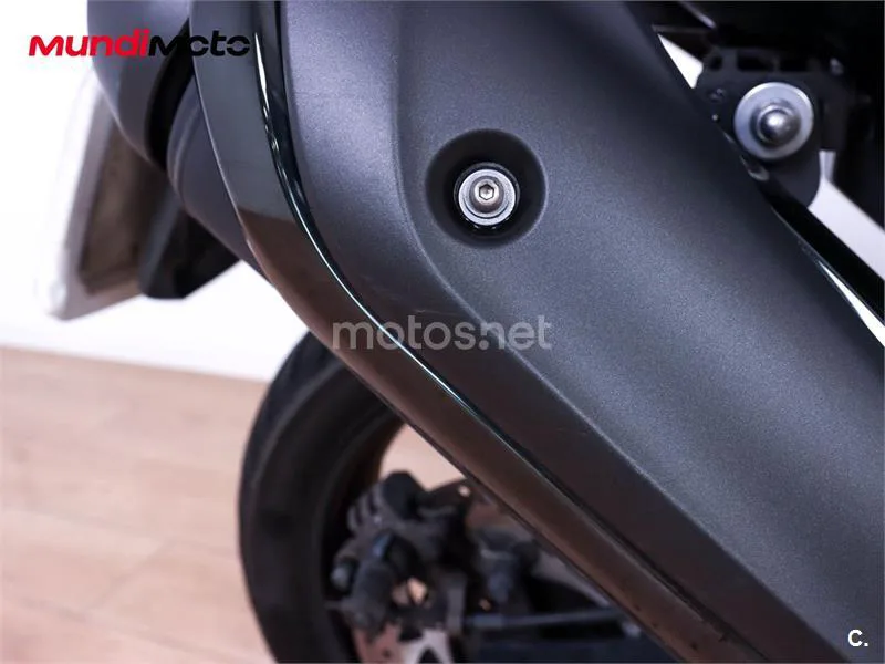 Yamaha TMAX 560 – Vista 33