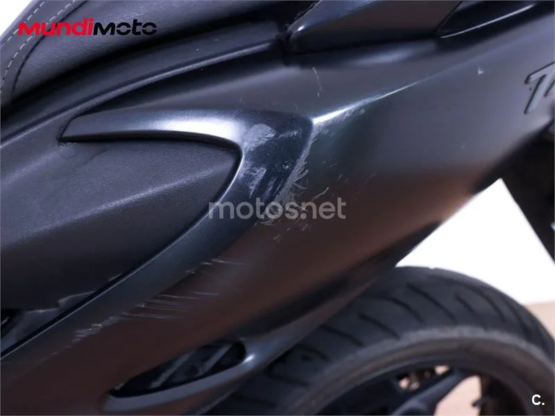 Yamaha TMAX 560 – Vista 42