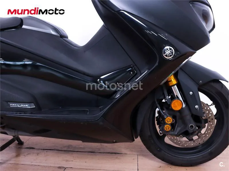 Yamaha TMAX 560 – Vista 62