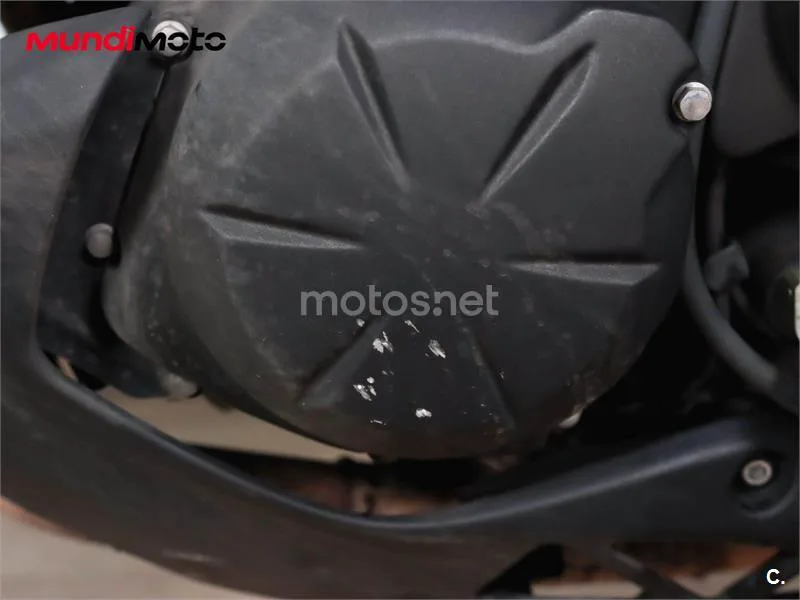 Kawasaki Versys – Vista 17