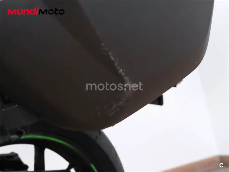 Kawasaki Versys – Vista 18