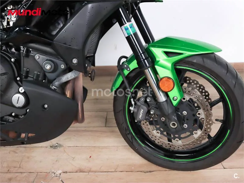 Kawasaki Versys – Vista 28