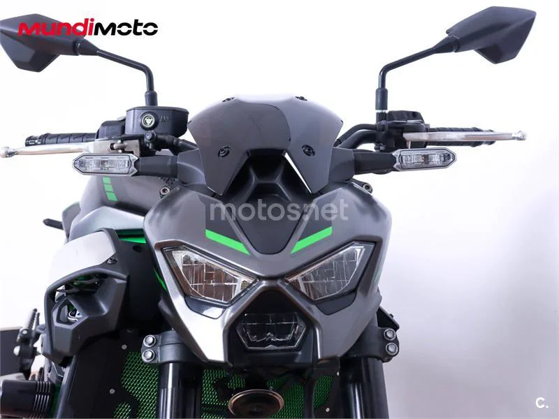 Kawasaki Z900 – Vista 5