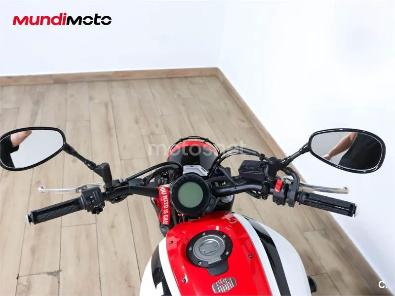 Yamaha XSR 700 – Vista 11