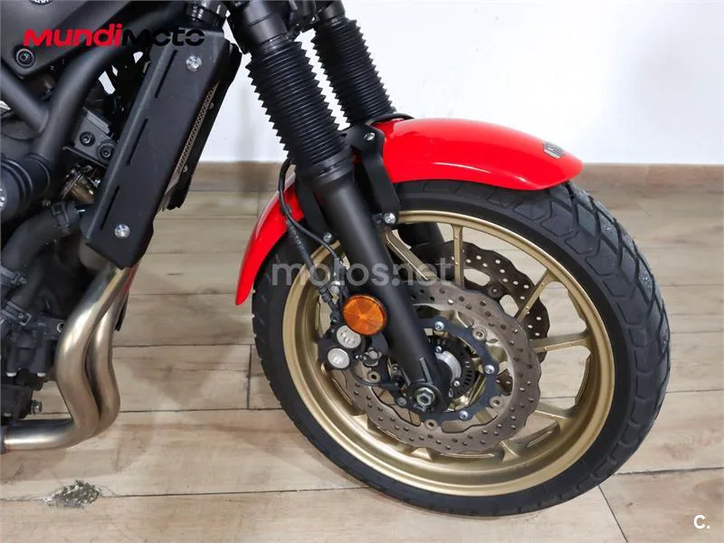 Yamaha XSR 700 – Vista 29