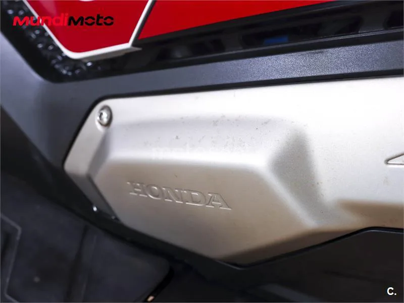 Honda X-ADV – Vista 17