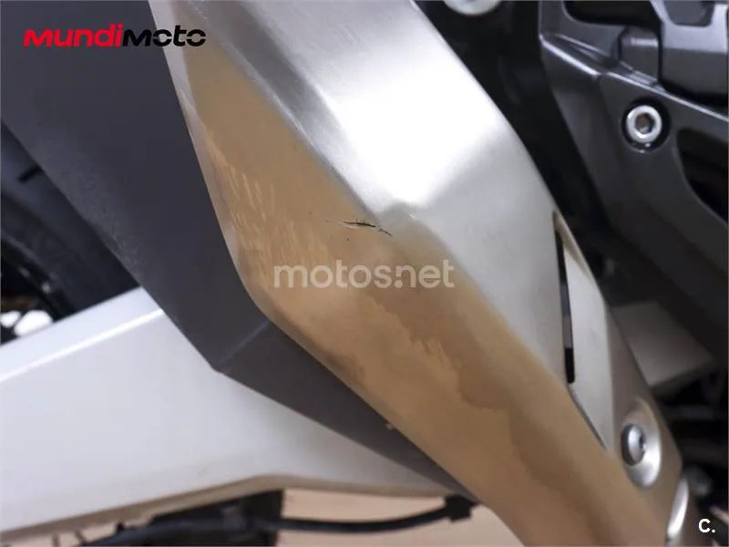 Honda X-ADV – Vista 25