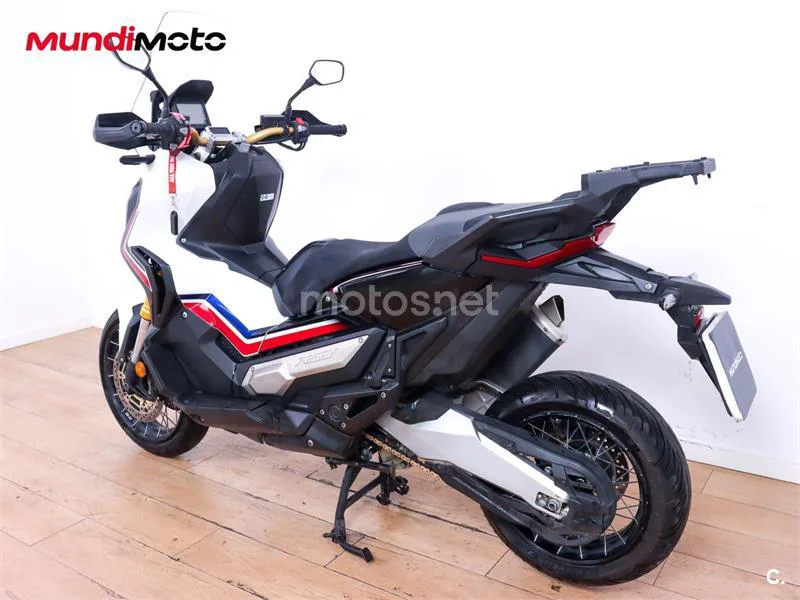 Honda X-ADV – Vista 8