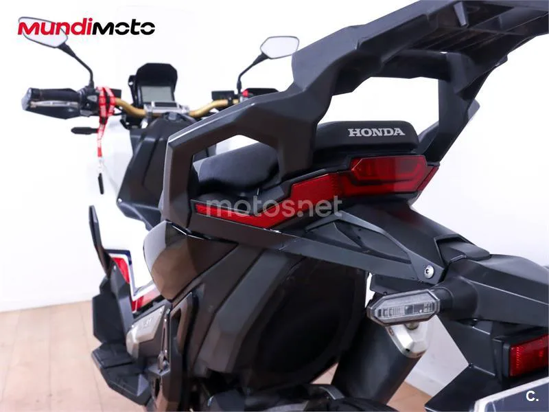 Honda X-ADV – Vista 9