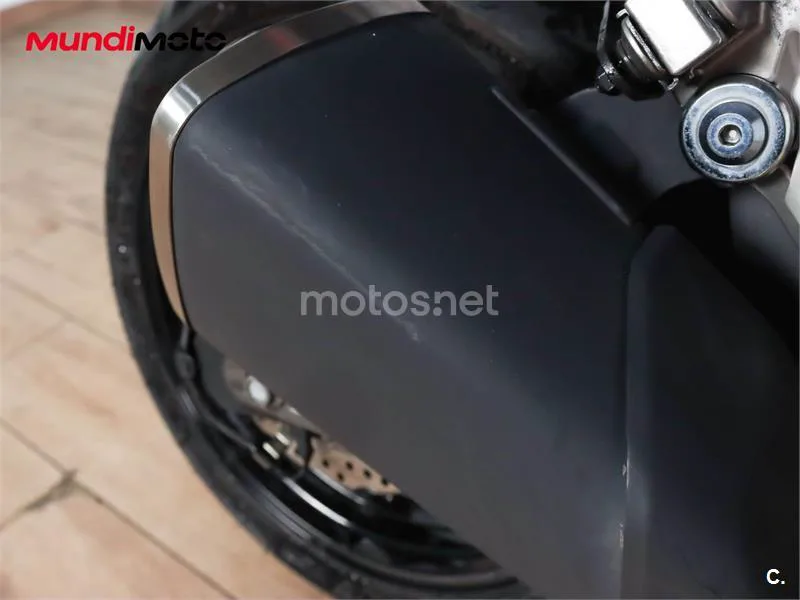 Kawasaki Z800 – Vista 39