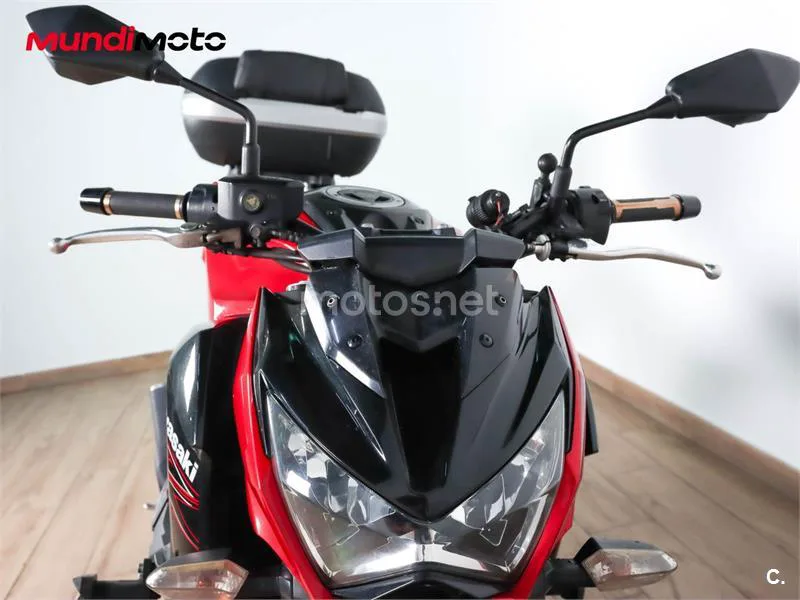 Kawasaki Z800 – Vista 5