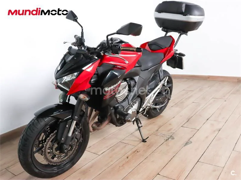 Kawasaki Z800 – Vista 7