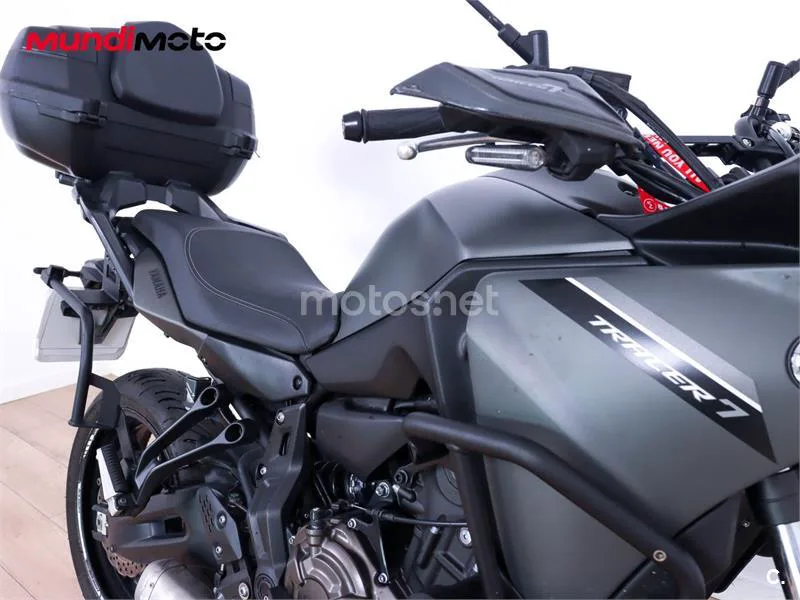 Yamaha Tracer 7 – Vista 33