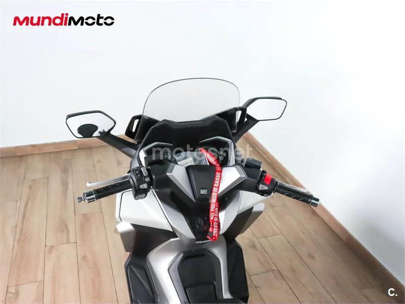 Honda Forza – Vista 11