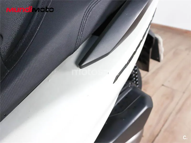 Honda Forza – Vista 26
