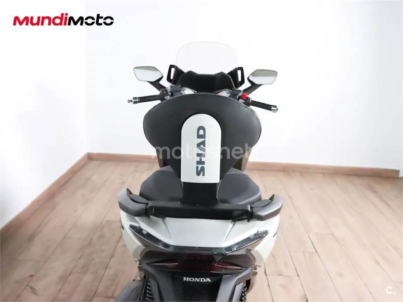 Honda Forza – Vista 4