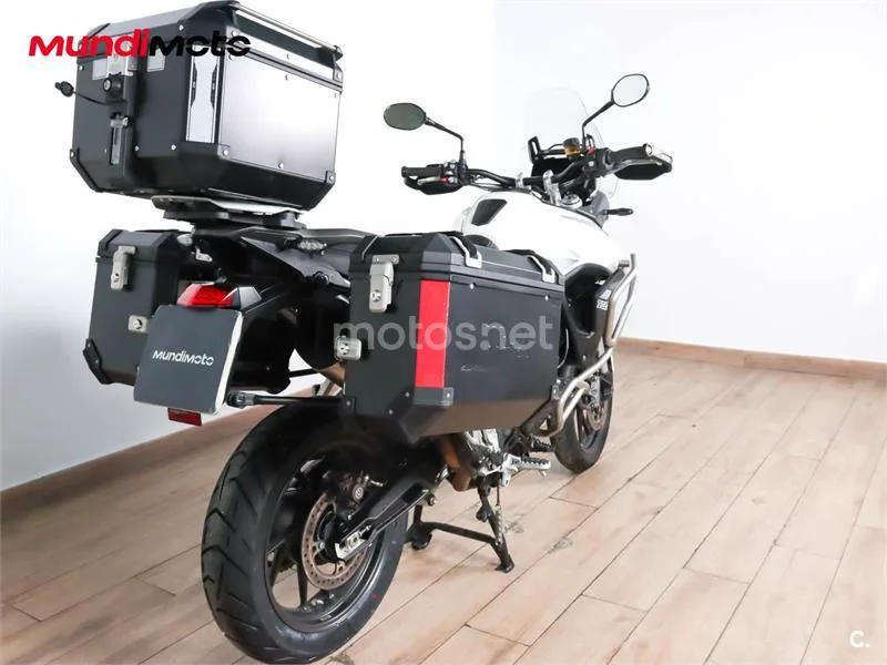 Triumph Tiger 900 – Vista 3