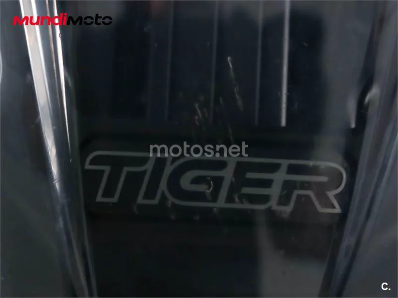 Triumph Tiger 900 – Vista 21