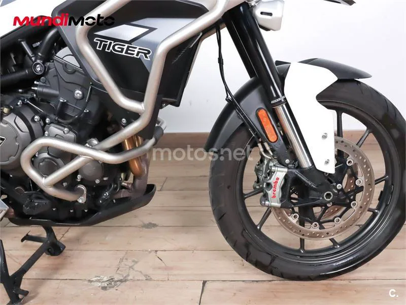 Triumph Tiger 900 – Vista 22