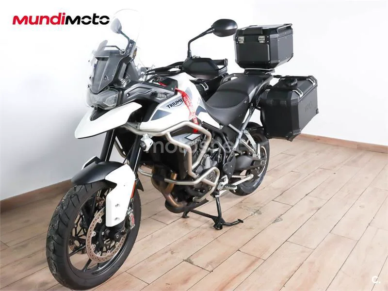 Triumph Tiger 900 – Vista 7