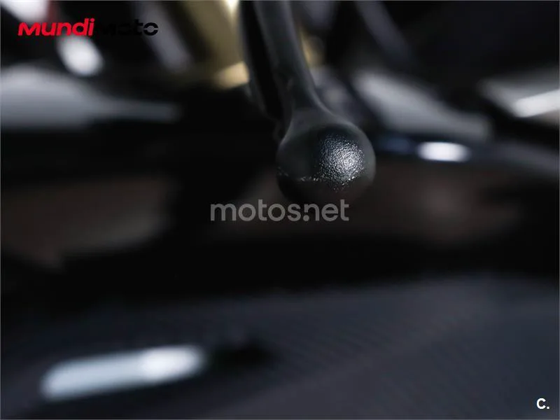 CFMOTO 250NK – Vista 15