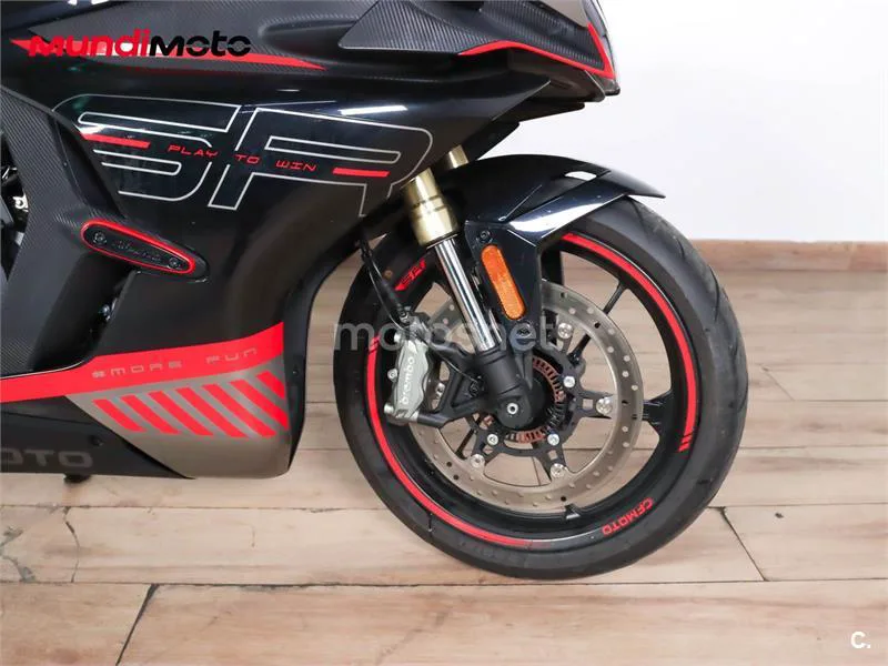 CFMOTO 250NK – Vista 23