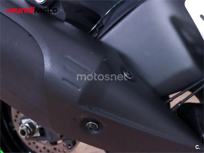 Kawasaki Ninja ZX-6R – Vista 24