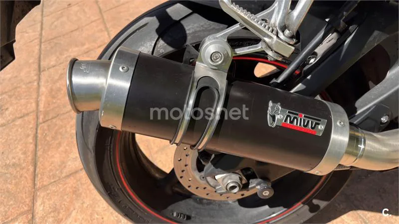 Yamaha R6 – Vista 4