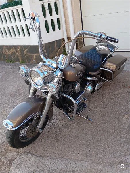 Harley-Davidson Road King Classic – Vista 7