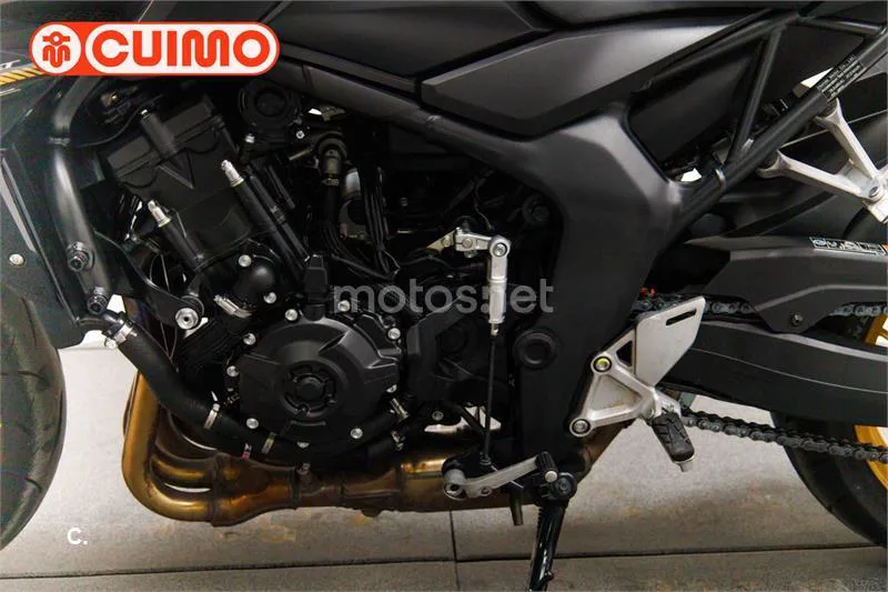 Honda CB 1000 Hornet – Vista 19