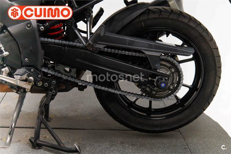 Suzuki V-Strom 1000 – Vista 18